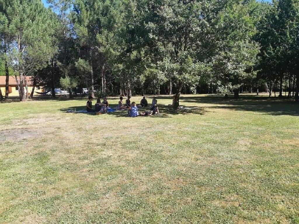 Yoga dans le jardin 725 rue Simone Signoret Montpon-Ménestérol 2026-07-28