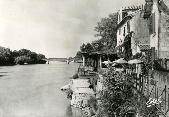 200 ans de photographies: regards sur Villeneuve lez Avignon, Tour Philippe-le-Bel, Villeneuve-lès-Avignon
