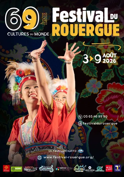 500 ANS CLOCHER CATHÉDRALE Spectacle du monde Rodez