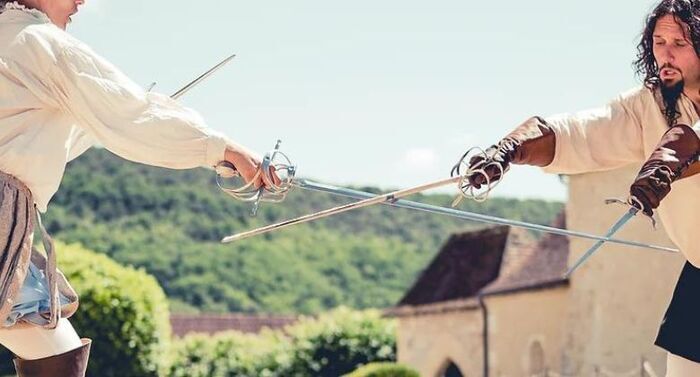 « A vos armes ! » : initiation à l'escrime Renaissance Château-musée Henri IV Nérac