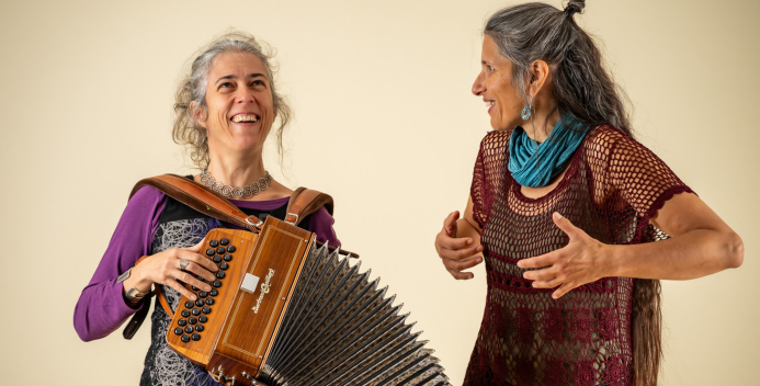 AlulA Duo vocal chants et musiques du monde Méry-ès-Bois