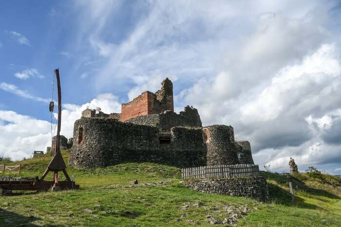 Animations médiévales et visite guidée des restaurations du château, Château de Calmont d&rsquo;Olt, Espalion