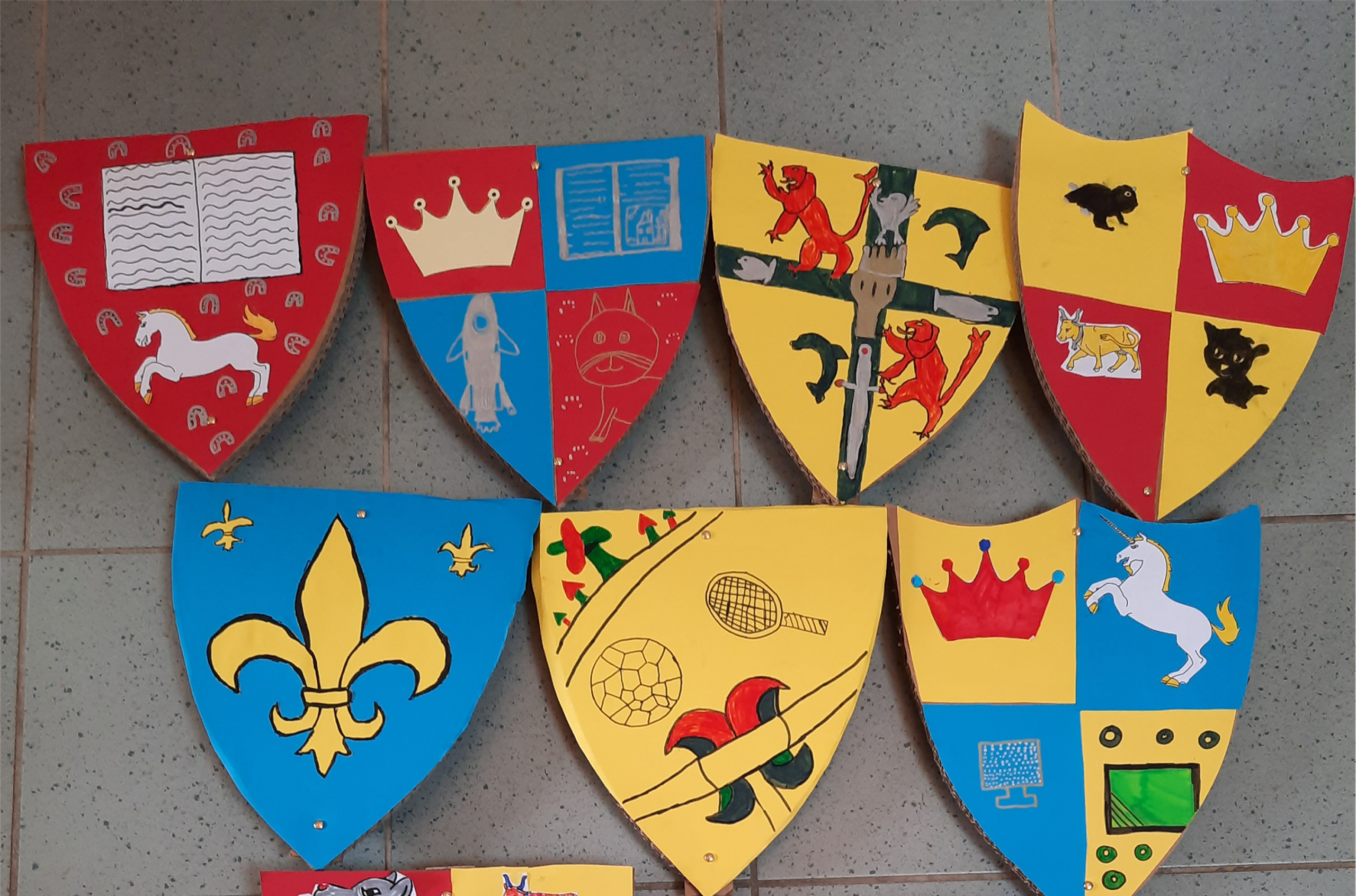 Atelier blasons, au Château de Morlanne Château de Morlanne Morlanne