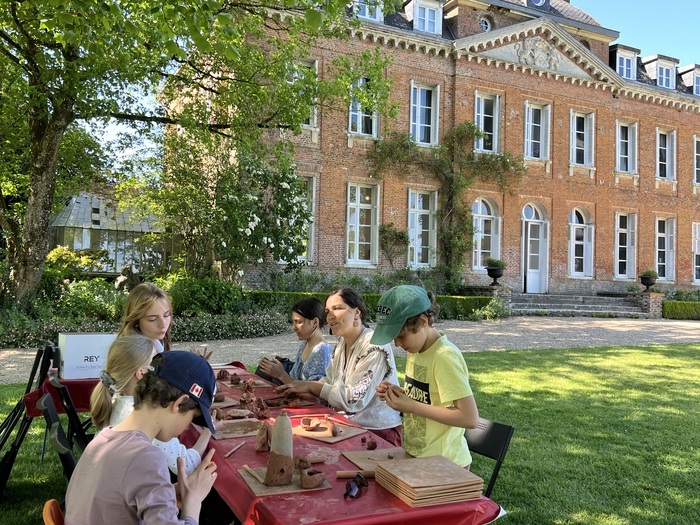 Atelier de modelage, Le jardin des sculptures, château de Bois-Guilbert, Bois-Guilbert