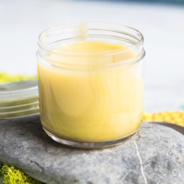 Atelier Mieux Vivre au Naturel – Baume réparateur à la cire d’abeille, La julienne, Plan-les-Ouates