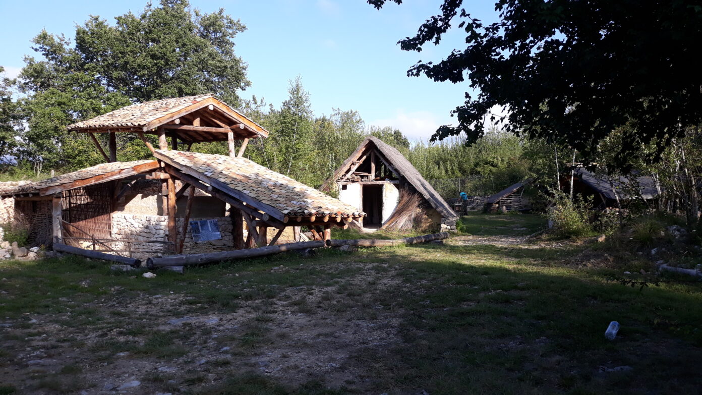 Atelier modelage pour enfants Site archéologique des Carrières de La Lie La Roche-Vineuse