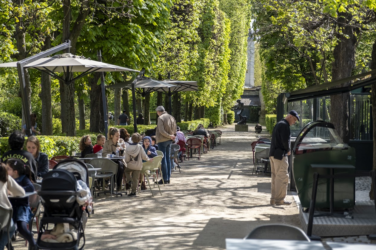 La terrasse de L’Augustine dans le jardin du musée Rodin