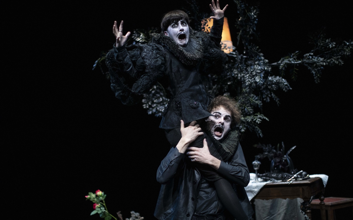 Avec les pieds, un spectacle musical burlesque et baroque au Théâtre Silvia Monfort Théâtre Silvia Monfort PARIS