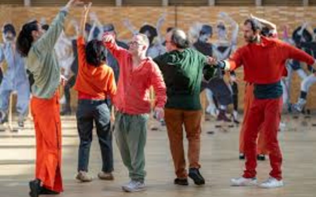 Bal avec les chemins de la danse Parvis de la Mairie Paris