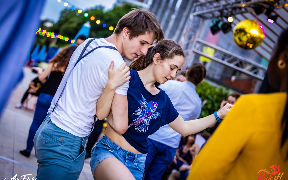 Bal Gratuit Rock 4 Temps moderne des Lionnes Les Lionnes Paris