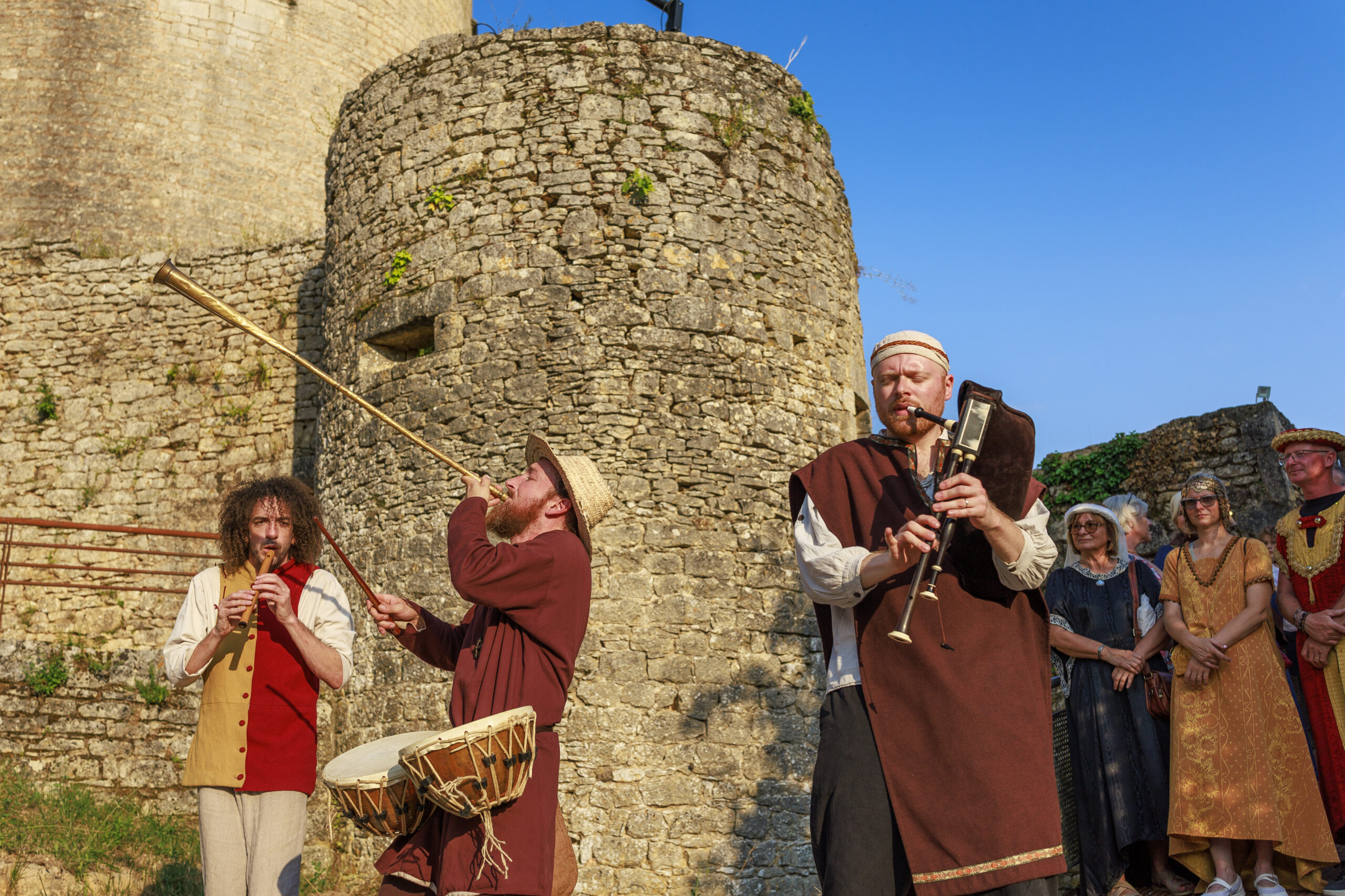 Banquet spectacle médiéval Château de Bonaguil Saint-Front-sur-Lémance 2026-07-17