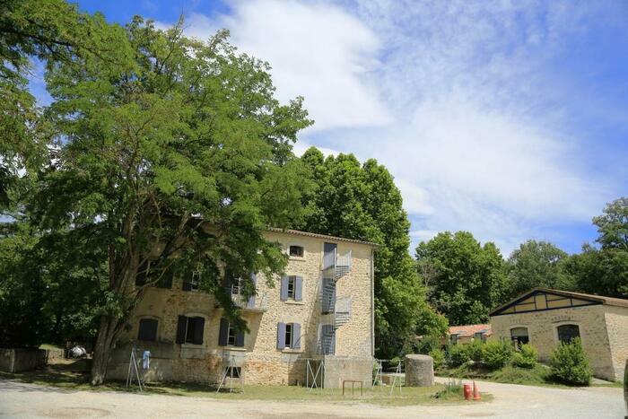 Biabaux, CENTRE DE BIABAUX, Saint-Michel-l’Observatoire