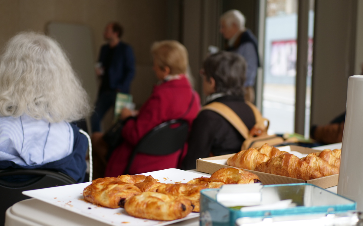 Café des voisins au Pavillon de la Sirène Le Pavillon de la Sirène  Paris