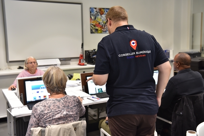 Cap sur le numérique ! : Ateliers numérique débutant, L&rsquo;Atelier Media, Carvin