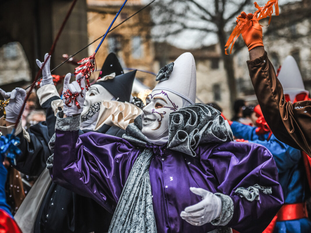 CARNAVAL DE LIMOUX 2027 LES MAINATCHES ET LES COPIN&rsquo;S  Limoux