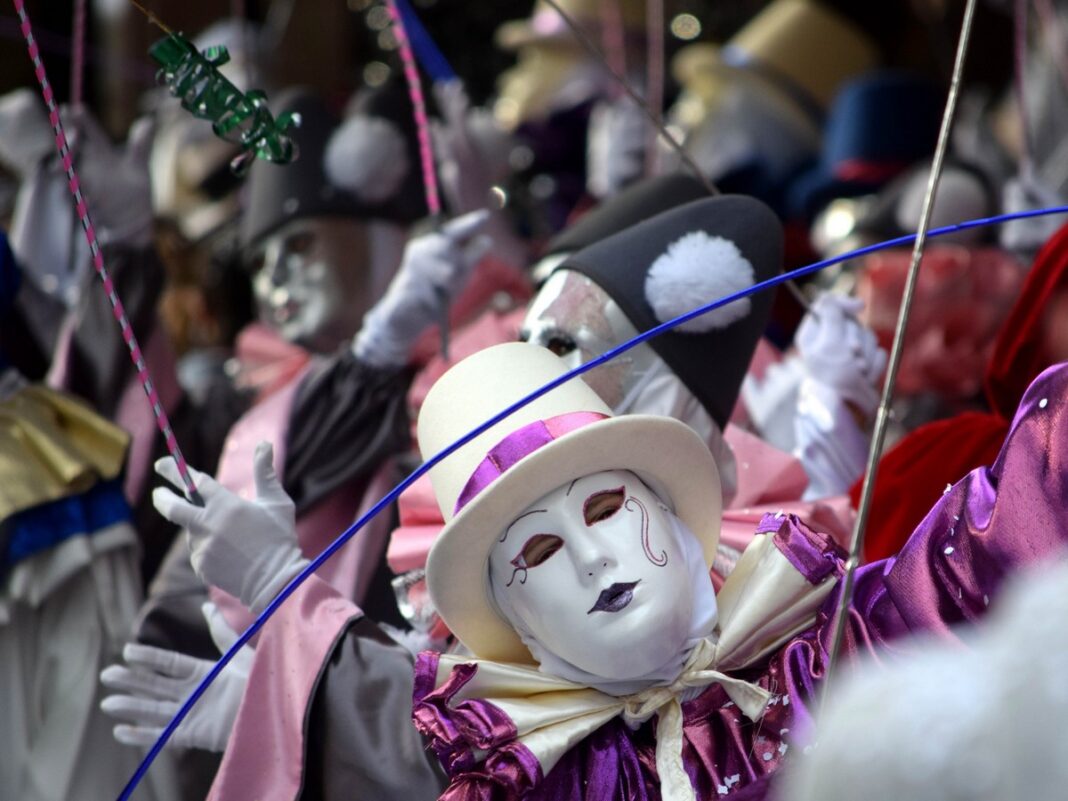 CARNAVAL DE LIMOUX 2027 SORTIE DE TOUTES LES BANDES  Limoux