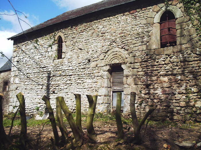 Chapelle de l&rsquo;écluse et motte féodale, Chapelle de l&rsquo;écluse et Motte Féodale l&rsquo;Ecluse 53120 Brecé, Brecé