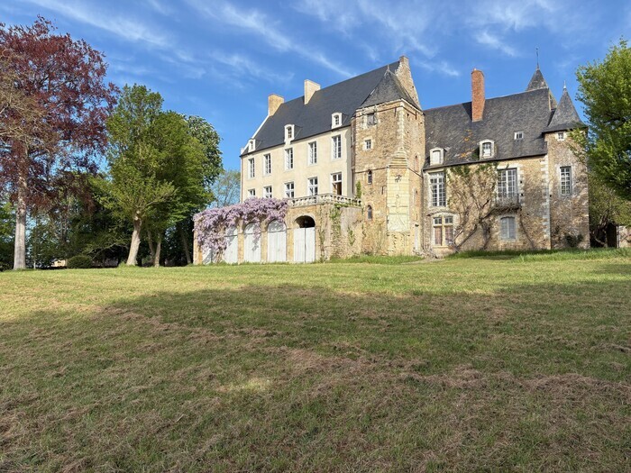 Château de Huillé, Château de Huillé, Huillé-Lézigné