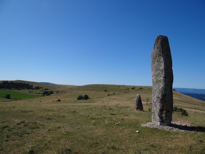 Circuit : sur la route des menhirs Maison des menhirs des Bondons Les Bondons