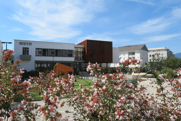 Circuits de visite guidée des bâtiments communaux, Ecole Albanne, Barberaz