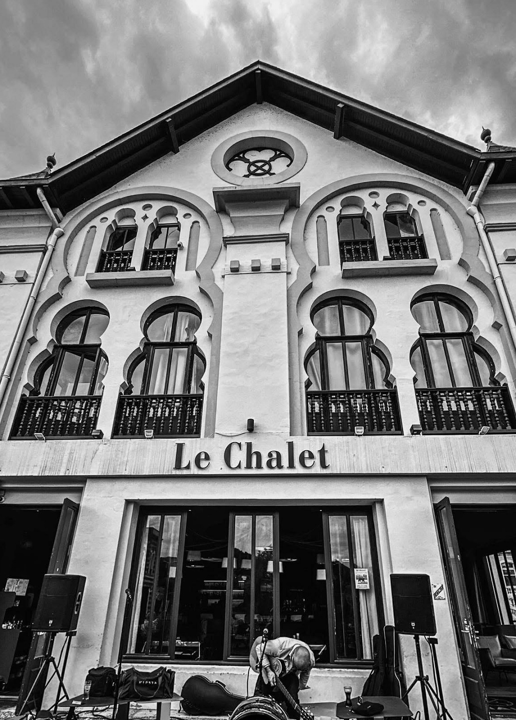 Concert au Chalet avec Tribute Sardou Place du Jardin Public Salies-de-Béarn