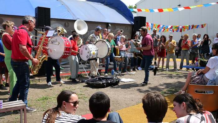 Concert de la fanfare Demi Ecrémée, Château de Creully, Creully sur Seulles