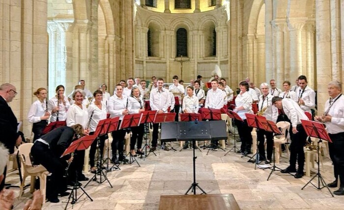 Concert de l'Harmonie municipale de Périers et du Réveil de Portbail Abbatiale de Lessay Lessay