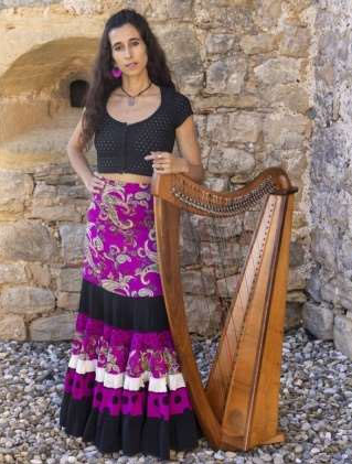 Concert Leïla Zitouni Tour de chant Place de l&rsquo;église Béost