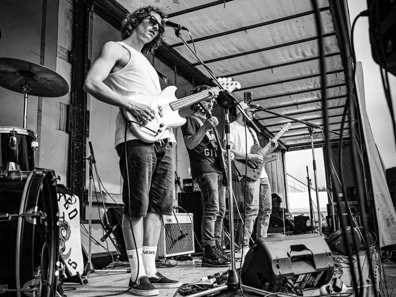 Concert One Eyed Octopus  Altkirch