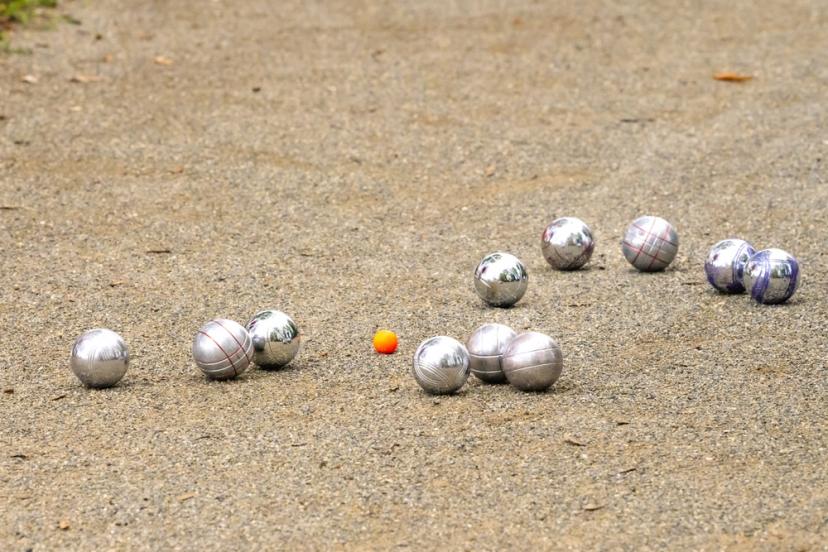 Concours de pétanque Bias