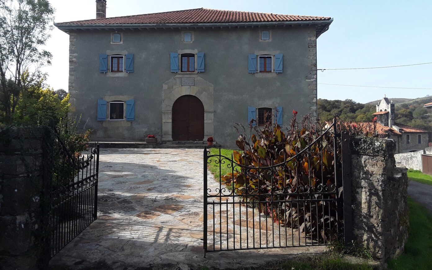 Conférence Etxea, la maison dans la culture basque Gîte Etxetoa Ostabat-Asme