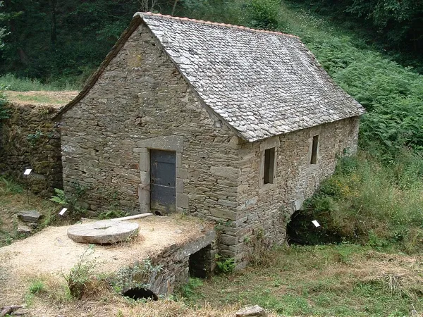 Conférence Les anciens moulins de nos Boraldes Mairie de Saint-Côme d’Olt Saint-Côme-d’Olt