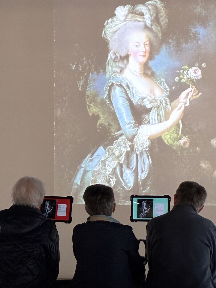Conférence : Micro-Folie sur le thème de la photographie La Halle aux Poissons Elbeuf