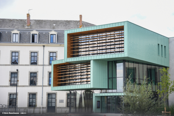 DE LA CASERNE A L’HÔTEL COMMUNAUTAIRE : LES SECRETS D&rsquo;UNE TRANSFORMATION, Hôtel Communautaire, Laval