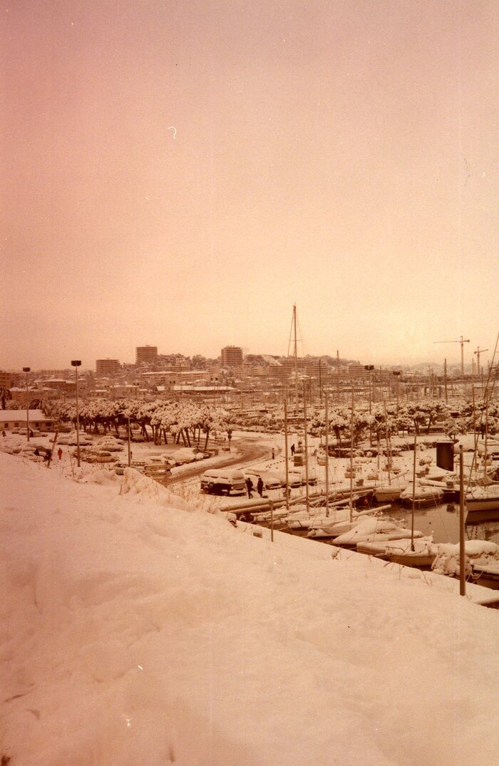 De la photographie au roman, Antibes sous la neige, Janvier 1985, Salle des Associations, Antibes