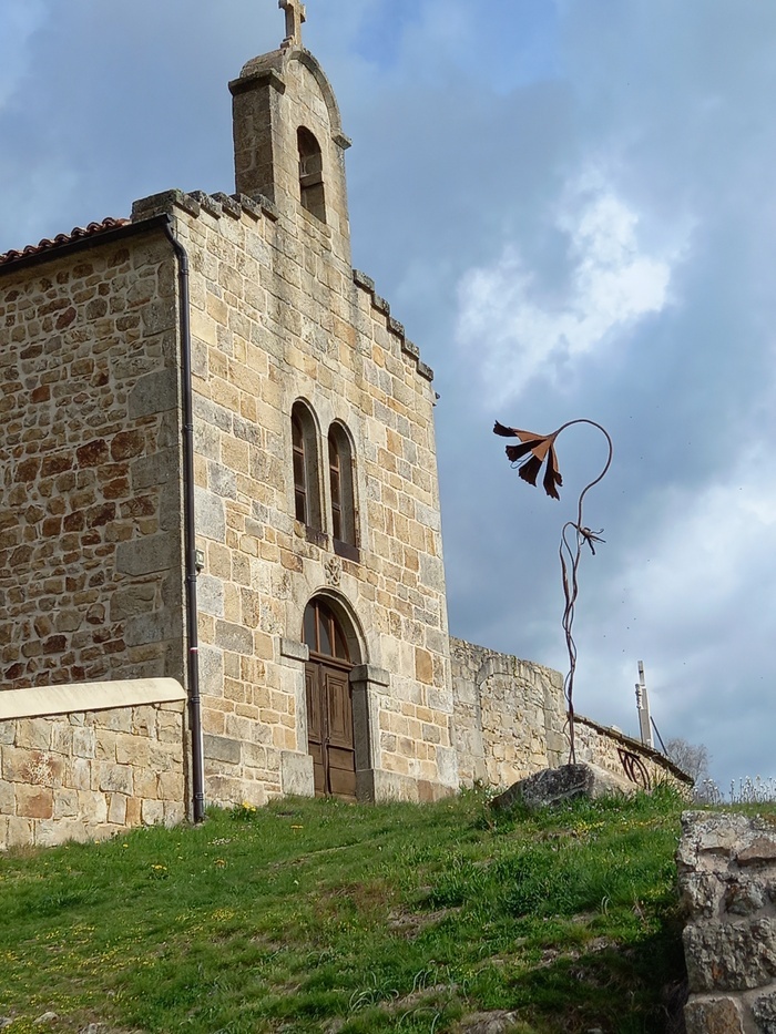 Découverte de la chapelle Saint Roch à Marols Chapelle Saint Roch à Marols Marols