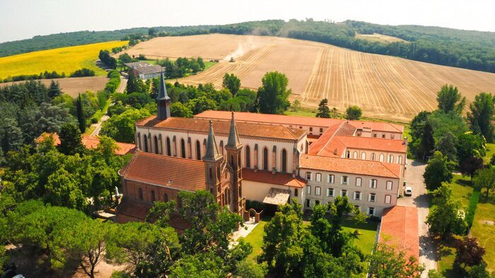 Découverte de l&rsquo;abbaye Sainte-Marie-du-Désert : patrimoine remarquable, Abbaye Sainte-Marie-du-Désert, Garac