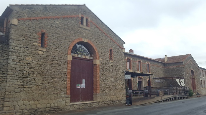 Découverte de l’ancienne cave coopérative vinicole de Siran, La Cave, Siran