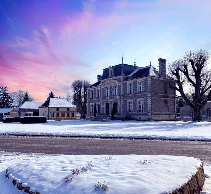 Découvrez l&rsquo;histoire de la mairie de Vauchassis, Mairie de Vauchassis, Vauchassis
