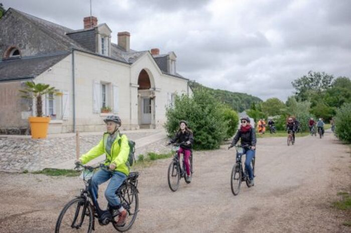 Échappées à vélo d'une écluse à l'autre Ile Plage Saint-Aignan