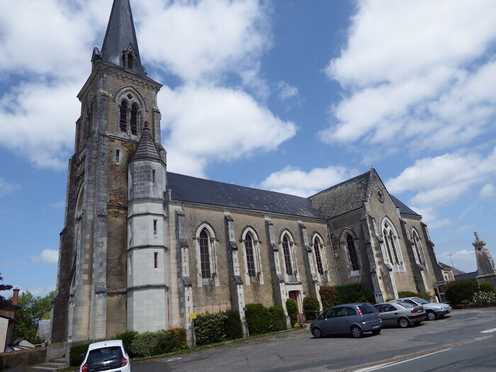 Église Saint-Pierre et Saint-Paul et sa crypte, Armaillé, Armaillé