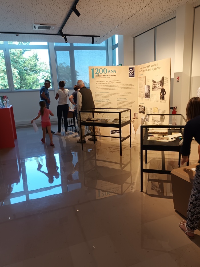Exposition « Archiver le temps : du parchemin au numérique », Archives départementales de Saône-et-Loire, Mâcon