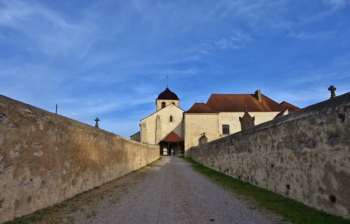 Exposition de photographies « L&rsquo;Allier, Murmures de Villages » par Thierry Convers, Prieuré de Saint-Germain-des-Fossés, Saint-Germain-des-Fossés