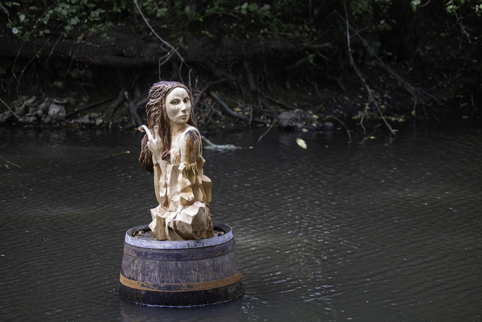 Exposition de sculptures « à fleur d’eau », Jardin de la Noé, Mesnil-en-Ouche
