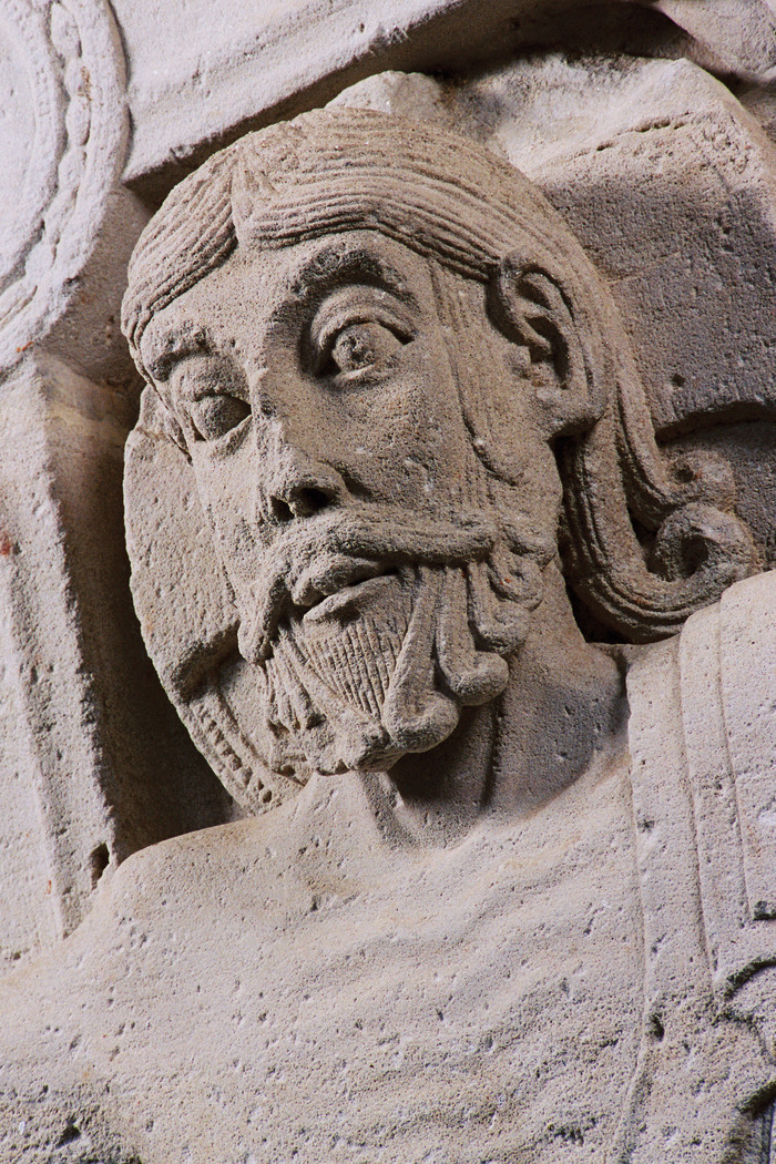 Exposition des photos d’art sacré de Jean-François Amelot, Chapelle Puy-Grand de Beaumont, Beaumont