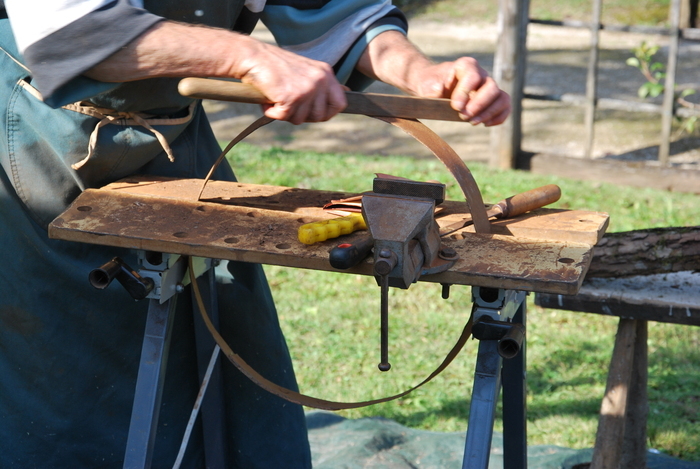 Exposition et démonstration de vieux outils de la viticulture en Haute-Marne, Château du Grand Jardin, Joinville