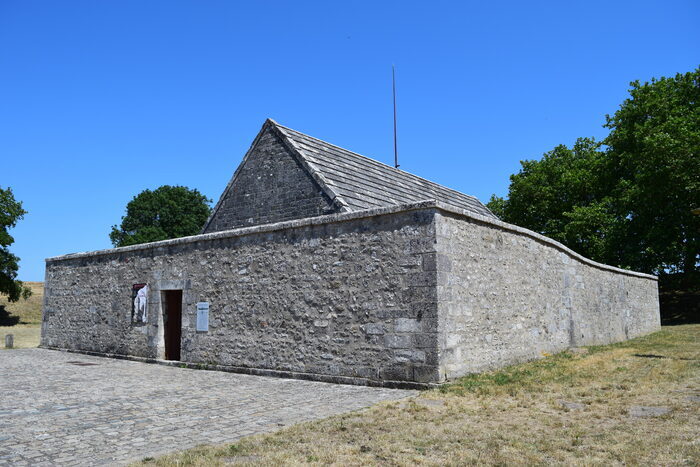 Exposition : « Graffitis, mémoire d&rsquo;une place-forte », Poudrière de la Brèche, Marennes-Hiers-Brouage
