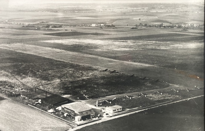Exposition « Histoire de l&rsquo;aérodrome de Chavenay-Villepreux », Aérodrome Chavenay, Chavenay