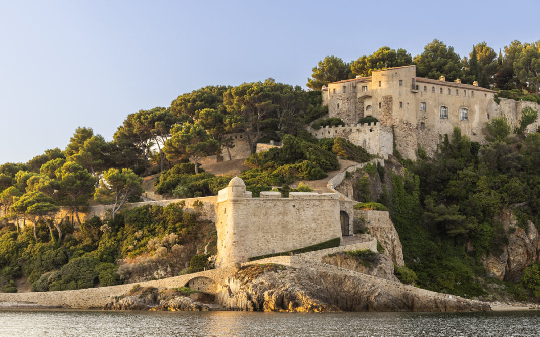 Exposition : Le Fort de Brégançon, une résidence présidentielle La Maison Élysée Paris