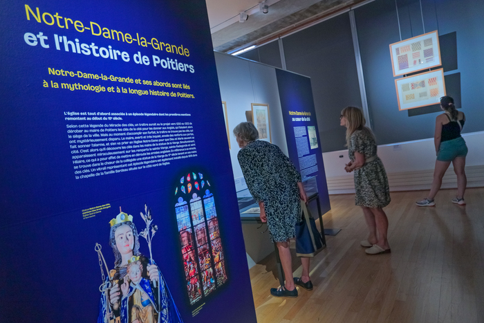 Exposition : Notre-Dame-la-Grande, icône de Poitiers, Médiathèque François-Mitterrand, Poitiers